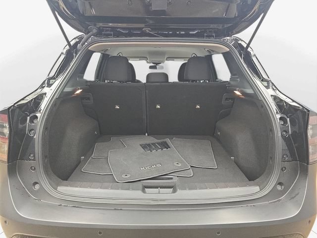 Used 2026 Nissan Kicks SV FWD image 29