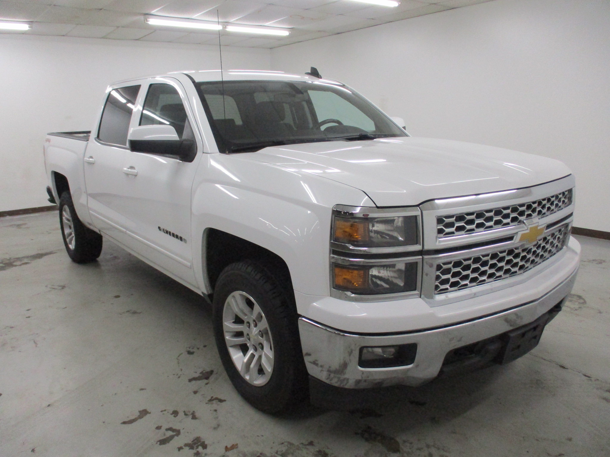 Used 2015 Chevrolet Silverado 1500 LT w/ All Star Edition AWD/4WD image 1