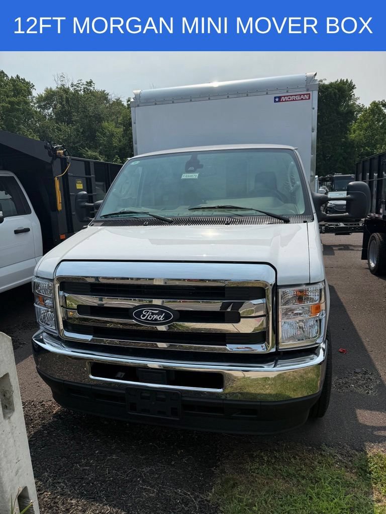 New 2027 Ford E-350 and Econoline 350 Super Duty w/ Driver's Safety Package RWD image 2