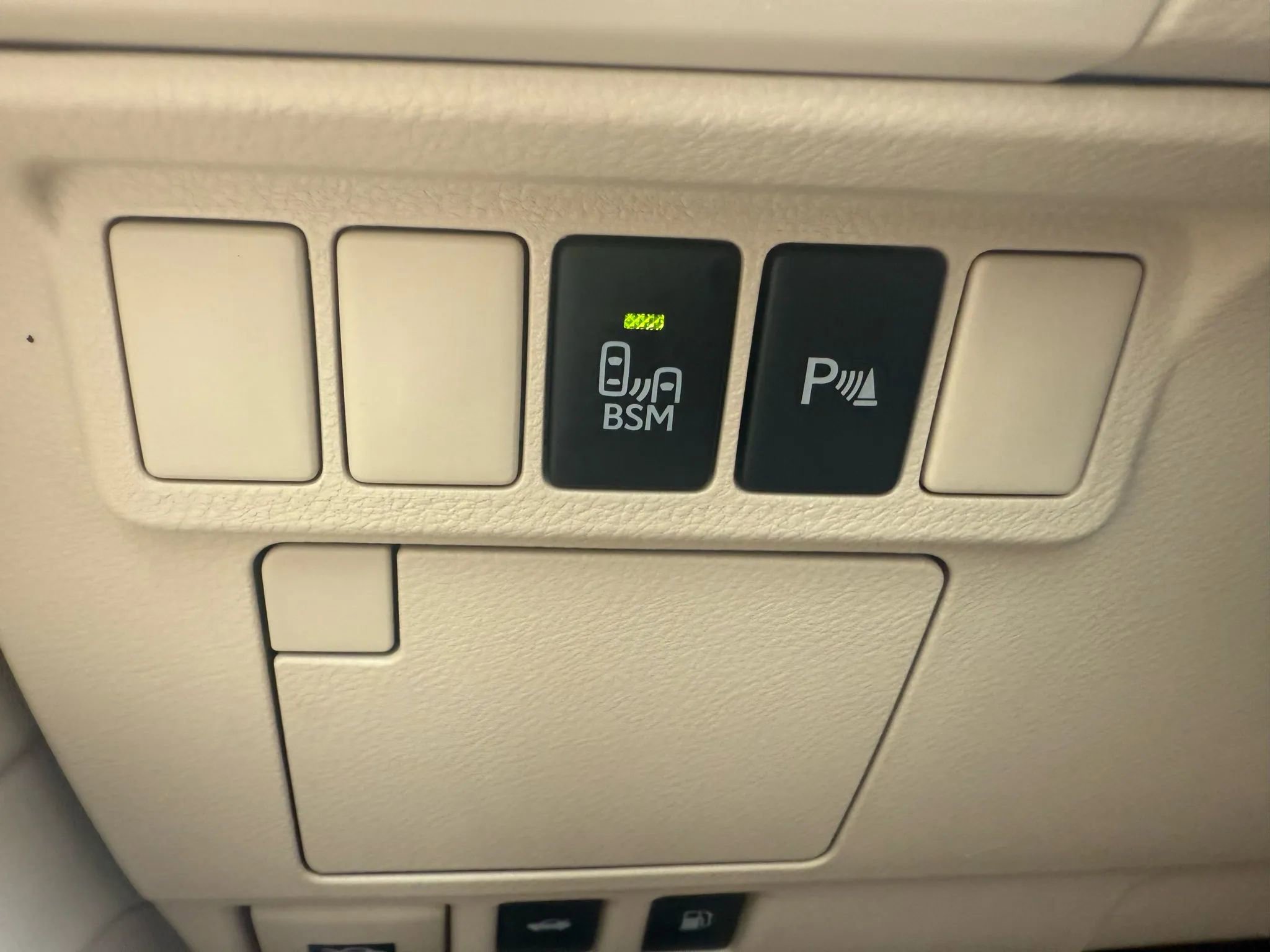 Used 2015 Lexus ES 350 image 17