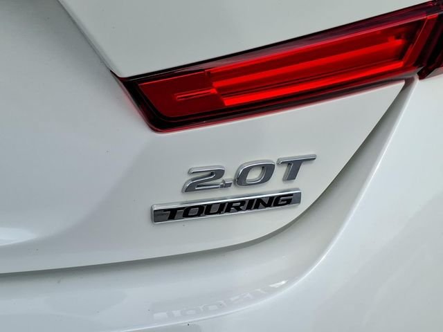 Used 2018 Honda Accord Touring image 10
