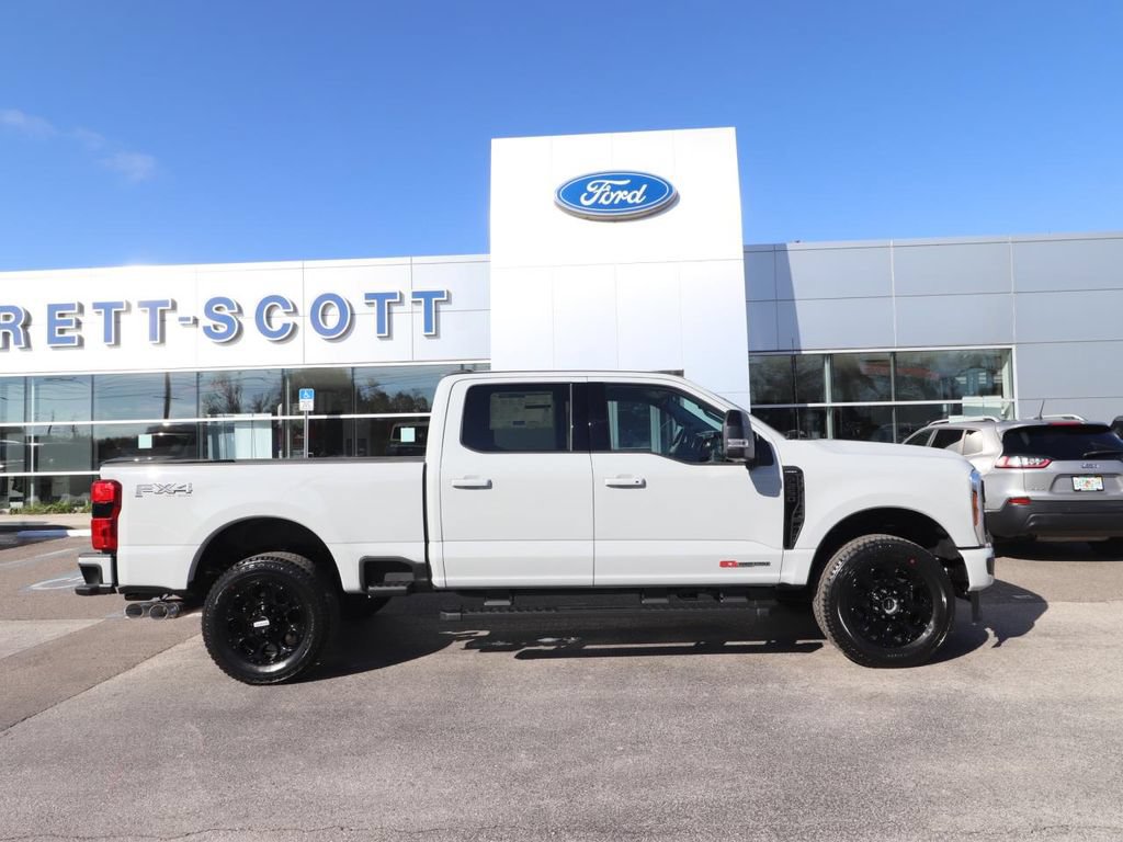 New 2026 Ford F250 4x4 Crew Cab Super Duty image 16