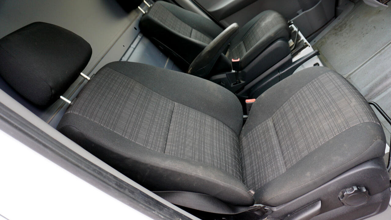 Used 2016 Mercedes-Benz Sprinter 2500 w/ Driver Comfort Package image 15