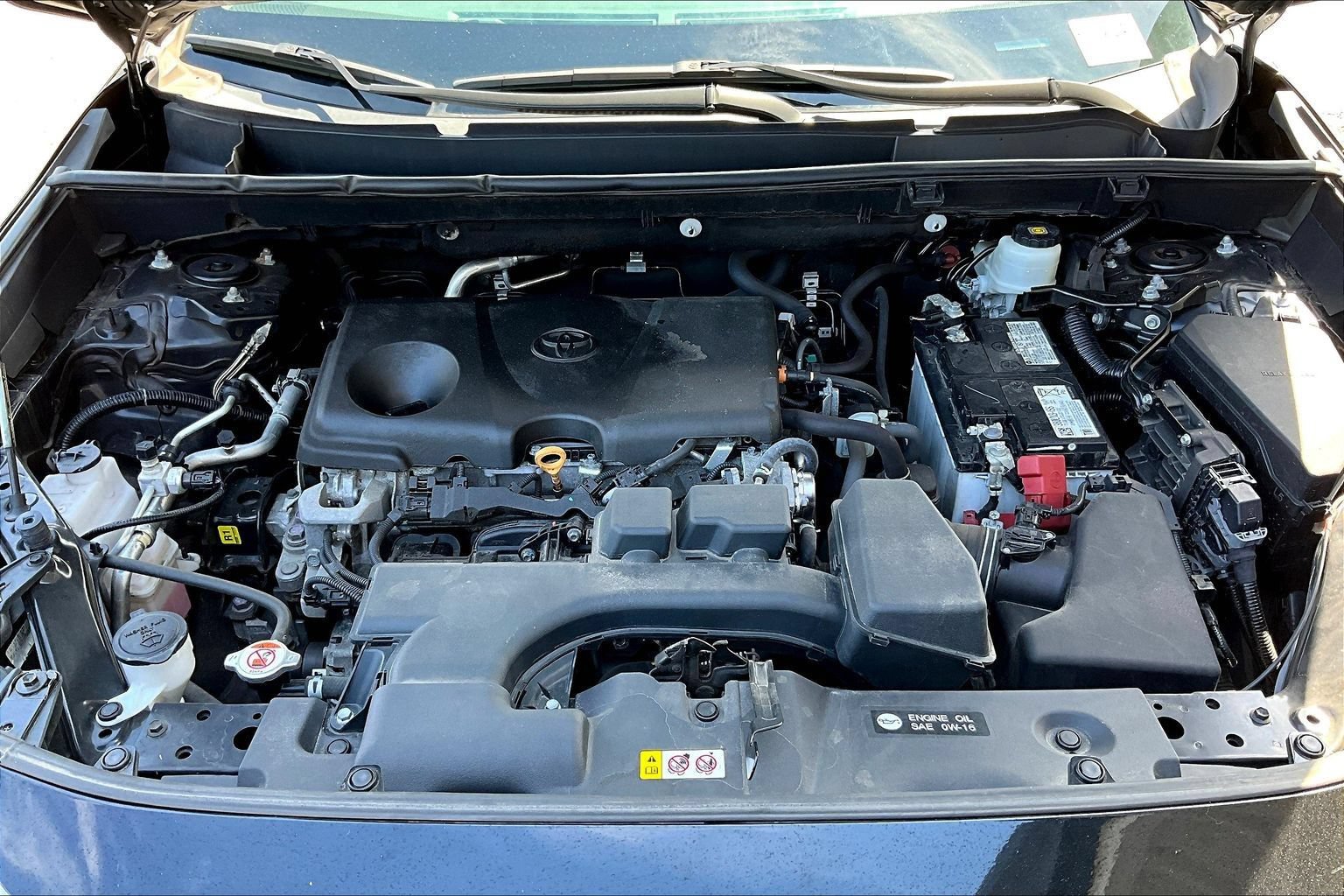 Used 2023 Toyota RAV4 LE AWD/4WD image 28