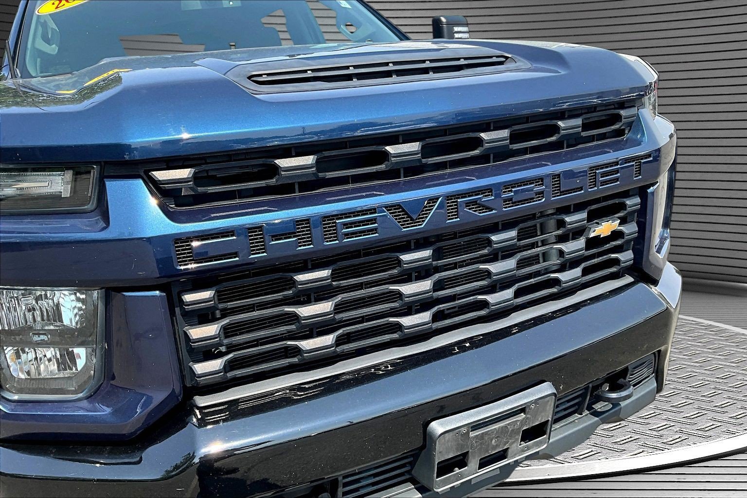 Used 2020 Chevrolet Silverado 2500 Custom w/ Custom Value Package AWD/4WD image 24
