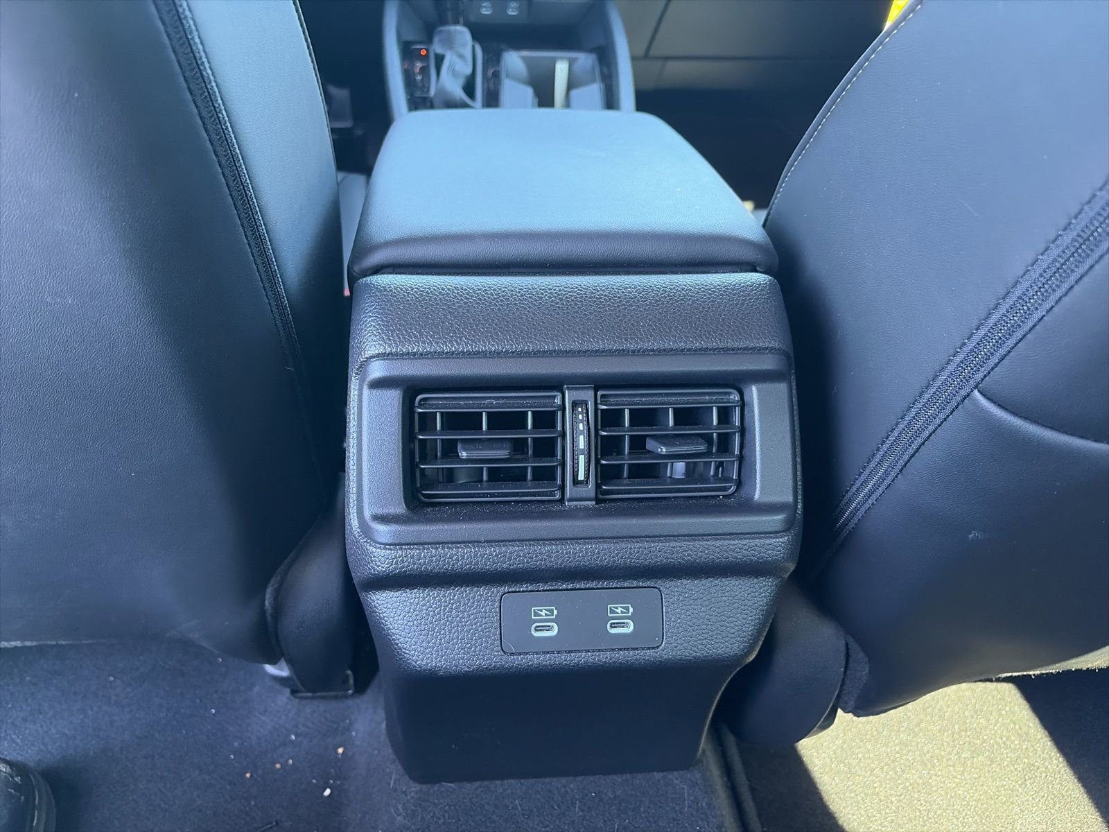 Used 2025 Honda Accord EX-L image 10