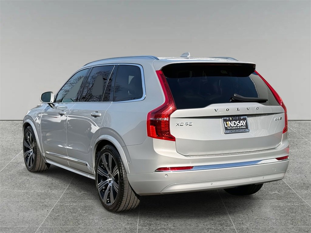 Used 2023 Volvo XC90 B6 Ultimate w/ Protection Package Premier image 12