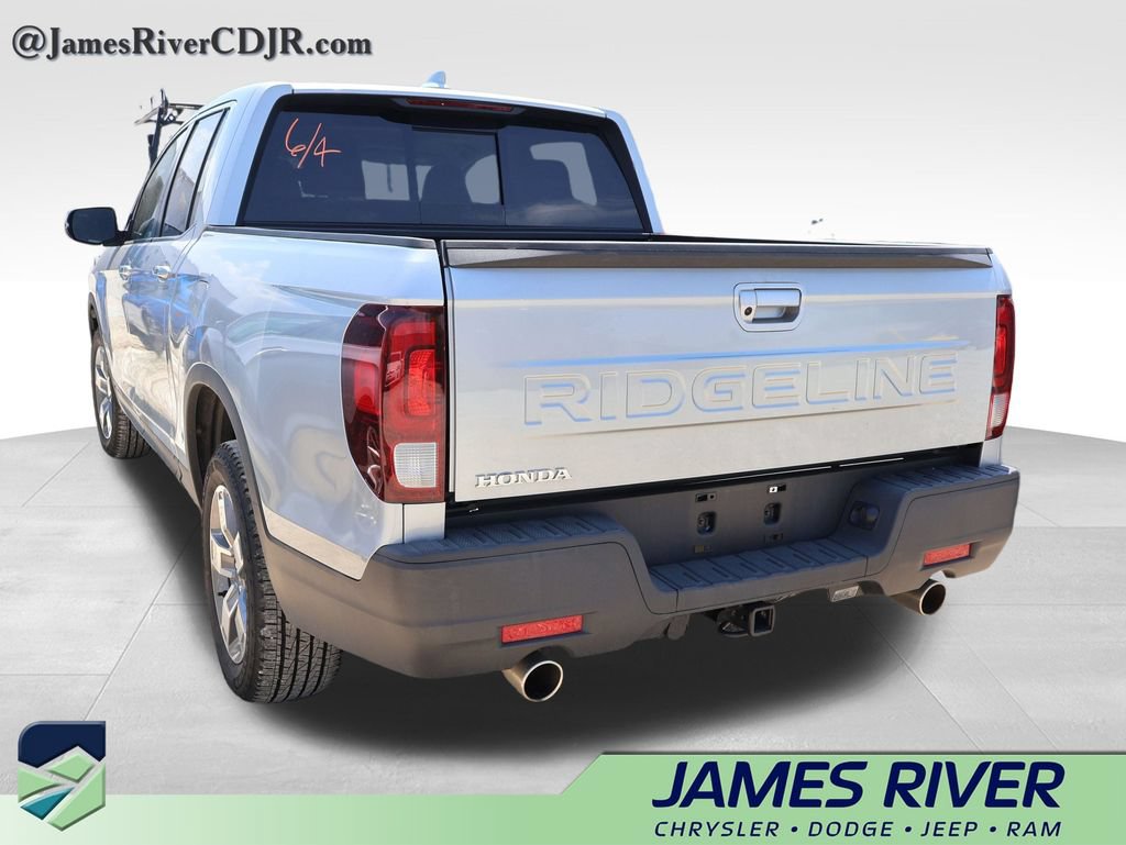 Used 2025 Honda Ridgeline RTL image 17