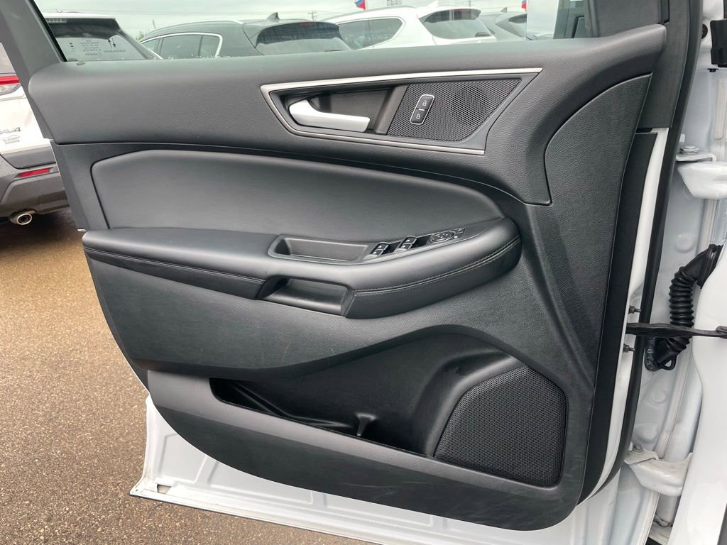 Used 2023 Ford Edge SEL image 51