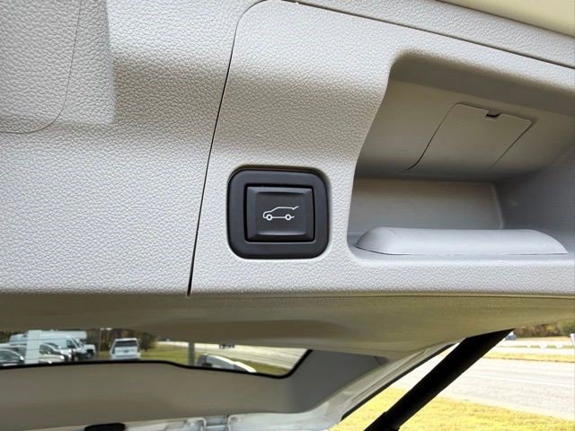 Certified 2023 GMC Acadia SLT image 12
