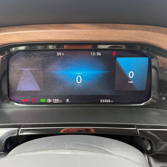 Used 2025 Volkswagen Atlas SE AWD/4WD image 18