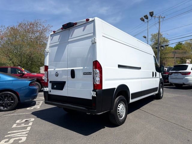 Used 2025 RAM ProMaster 2500 w/ Convenience Group FWD image 5