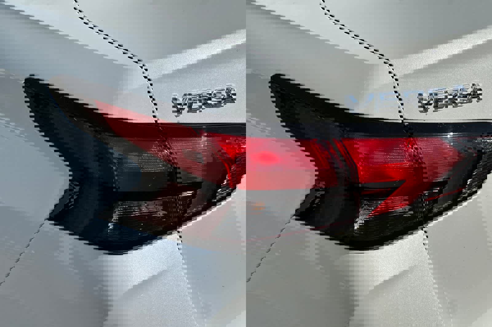 New 2025 Nissan Versa SV image 24