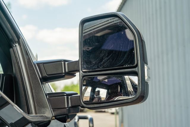 Used 2019 Ford F350 Platinum w/ Platinum Ultimate Package image 13