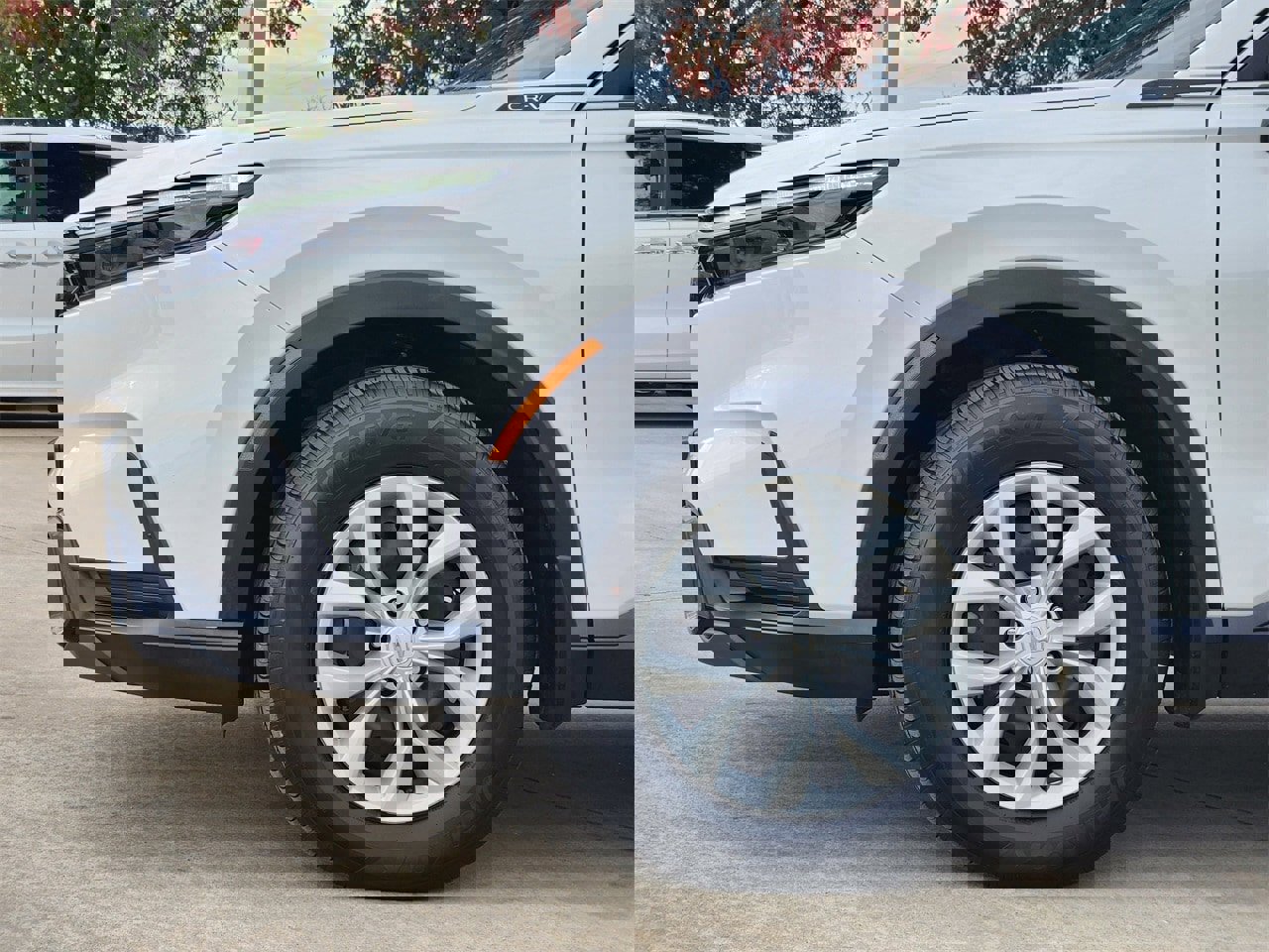 Certified 2025 Honda CR-V Sport image 8