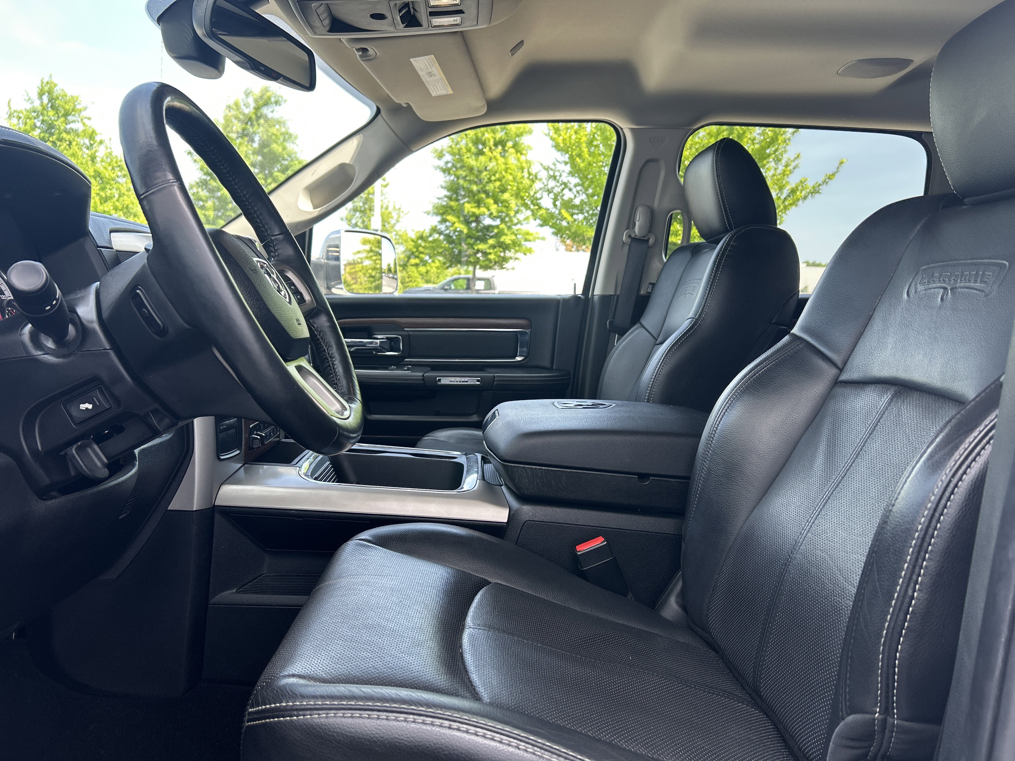 Used 2018 RAM 2500 Laramie w/ Off Road Package AWD/4WD image 24