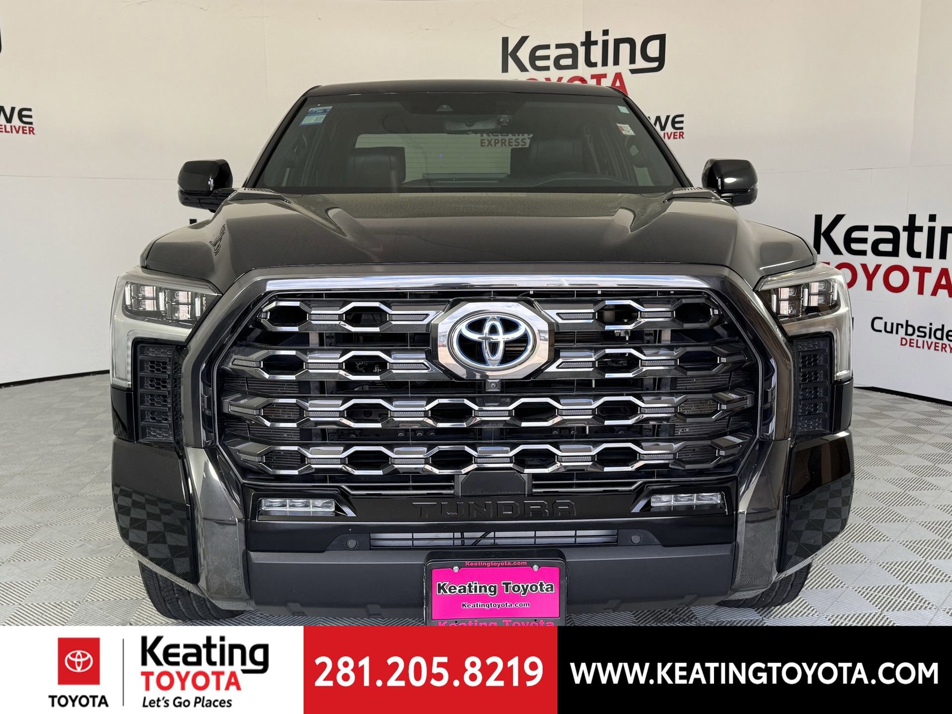 Used 2023 Toyota Tundra Platinum image 10
