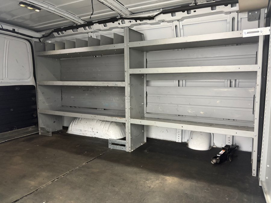 Used 2021 Chevrolet Express 3500 w/ Driver Convenience Package RWD image 22