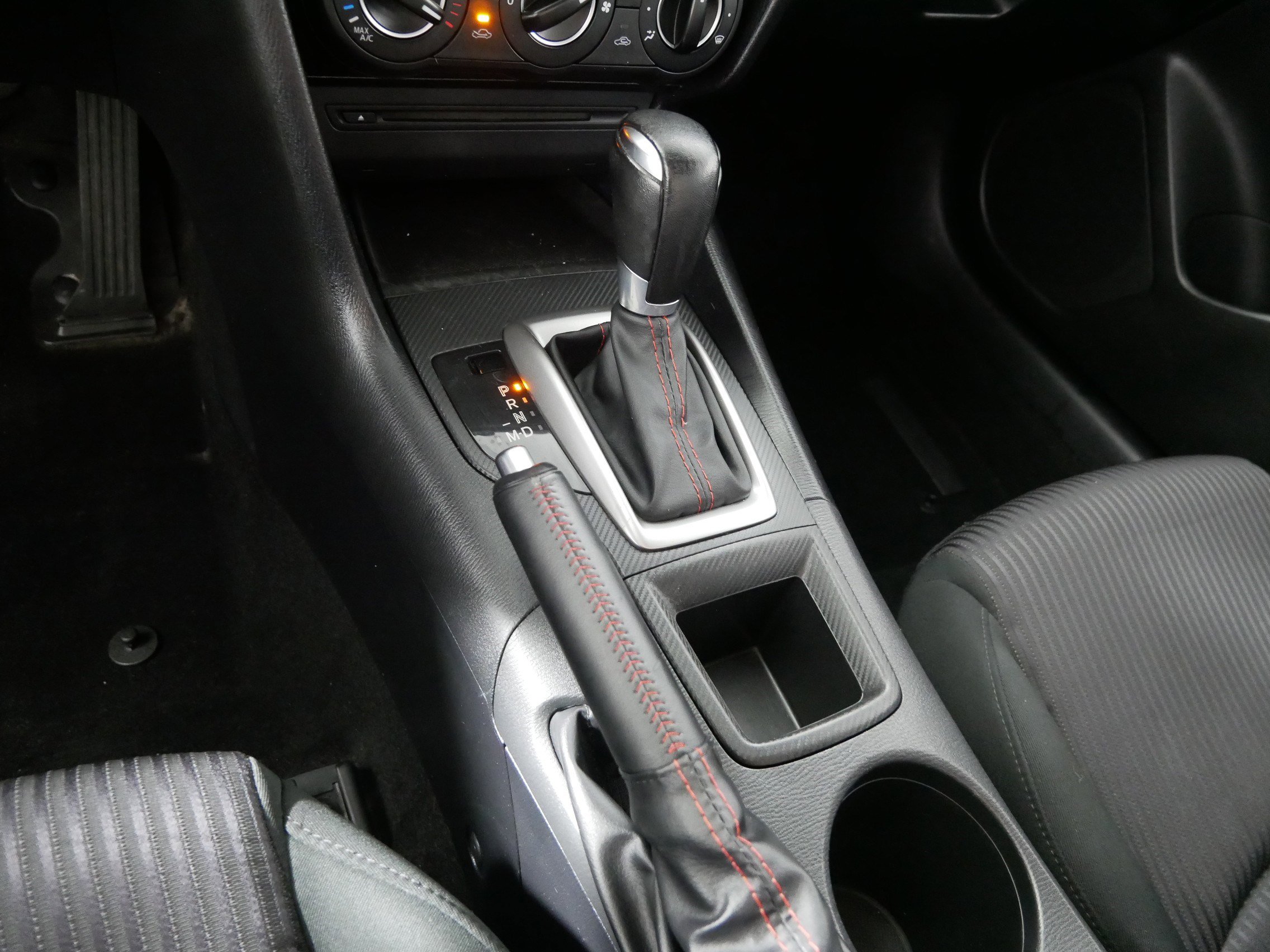 Used 2014 MAZDA MAZDA3 i Touring image 24