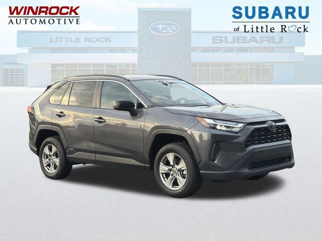 Used 2025 Toyota RAV4 LE AWD/4WD image 1
