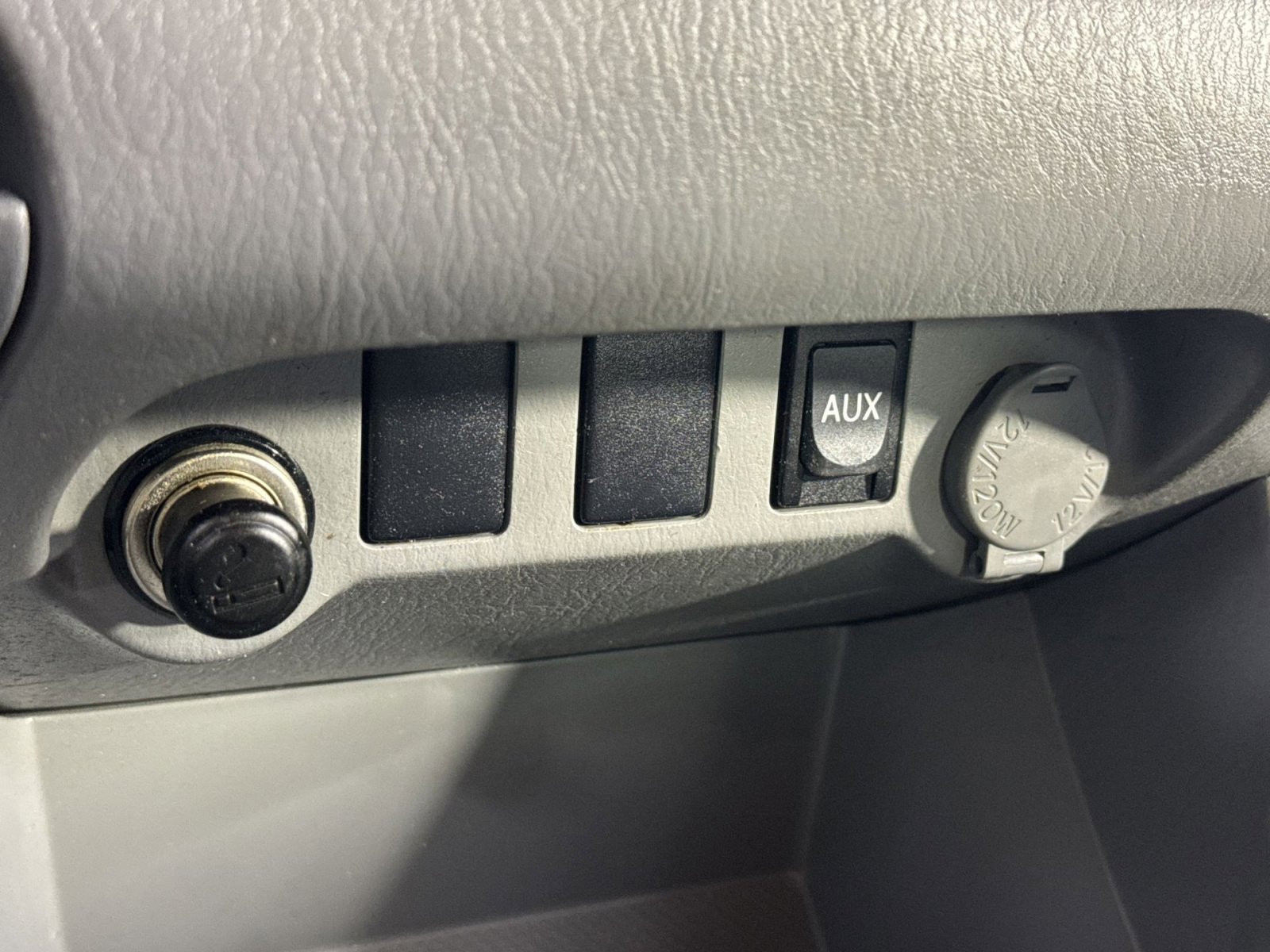 Used 2010 Toyota Tacoma PreRunner RWD image 41
