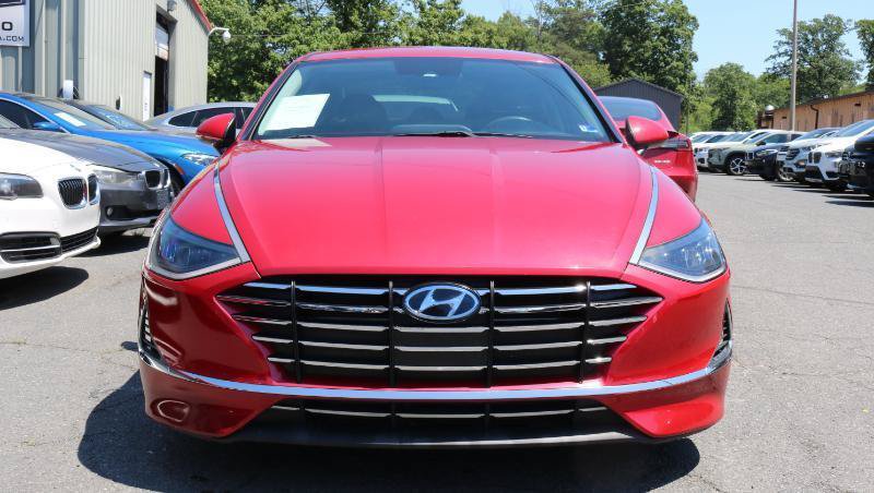 Used 2020 Hyundai Sonata SE w/ Cargo Package FWD image 2