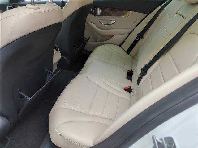 Used 2015 Mercedes-Benz C 300 4MATIC Sedan image 13