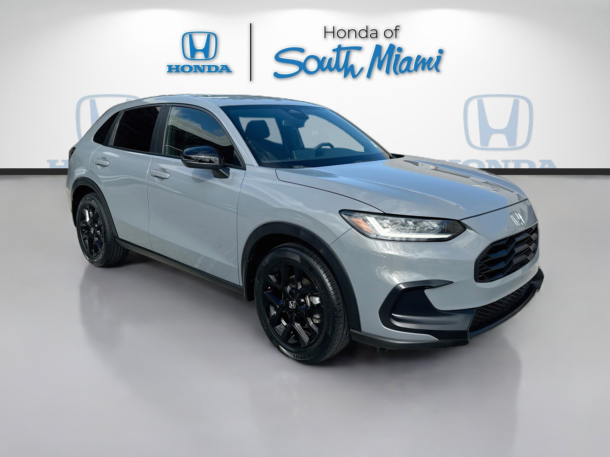 Used 2024 Honda HR-V Sport image 1