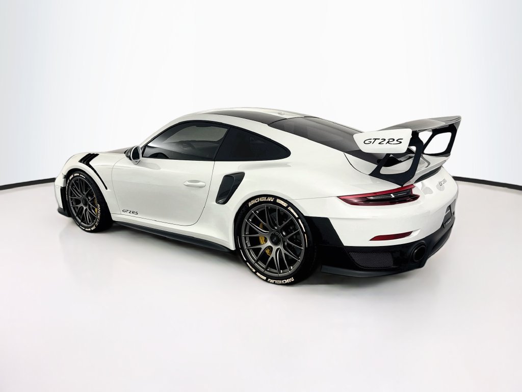 Used 2018 Porsche 911 GT2 RS RWD image 7