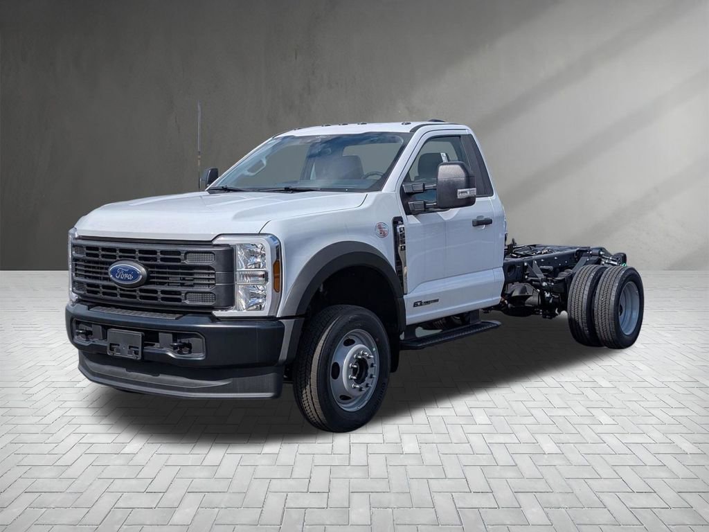 New 2026 Ford F550 4x4 Regular Cab Super Duty image 2