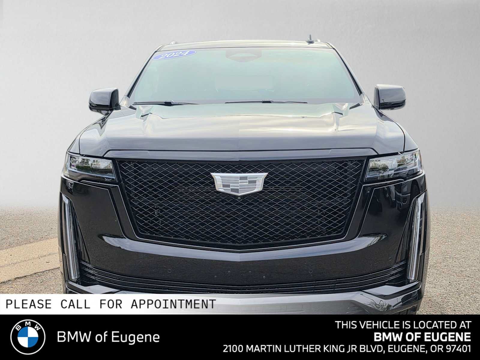 Used 2024 Cadillac Escalade ESV Sport w/ LPO, ONYX Package AWD/4WD image 8