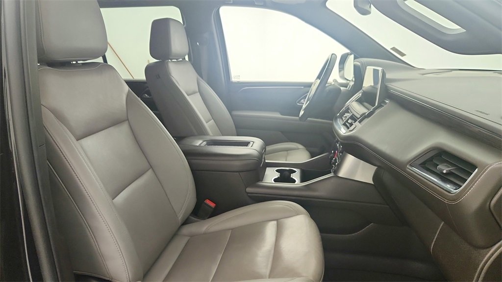 Used 2022 Chevrolet Tahoe LT w/ LT Signature Plus Package image 34