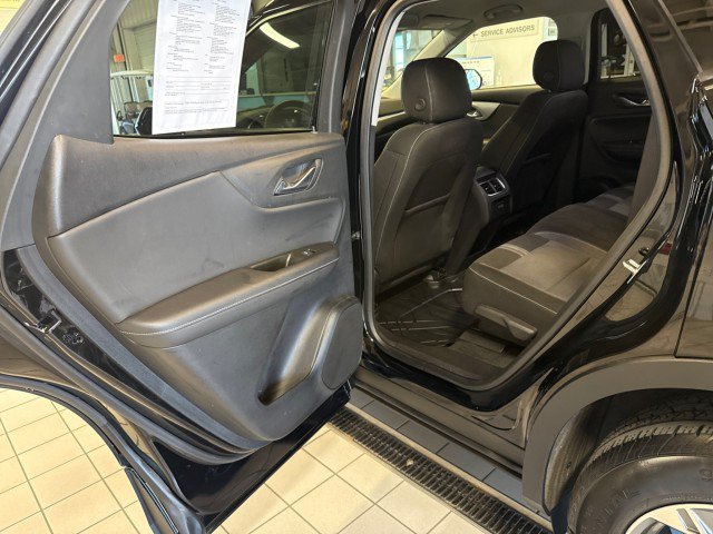 Used 2025 Chevrolet Blazer LT w/ Convenience Package FWD image 23