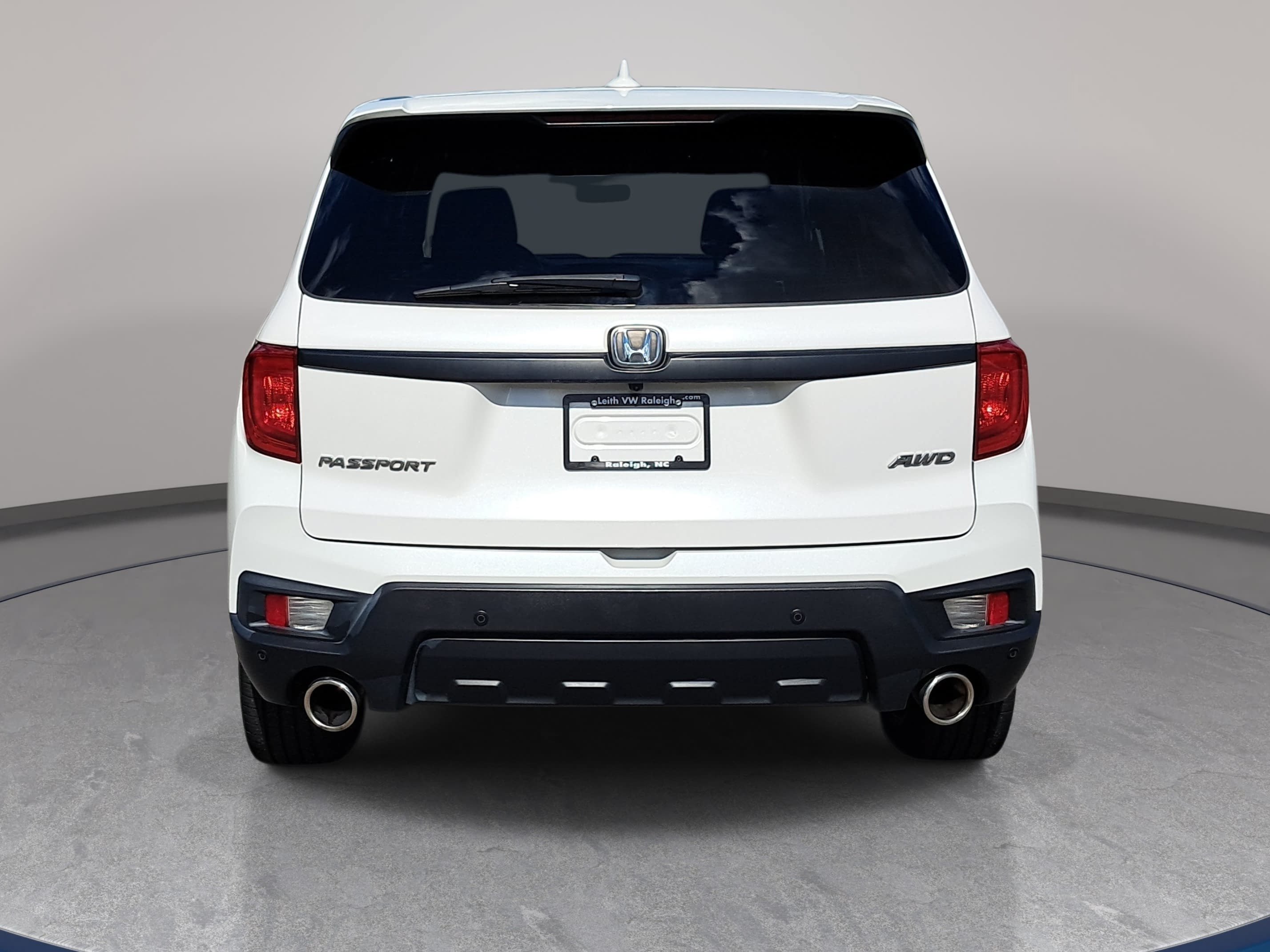 Used 2023 Honda Passport EX-L image 6