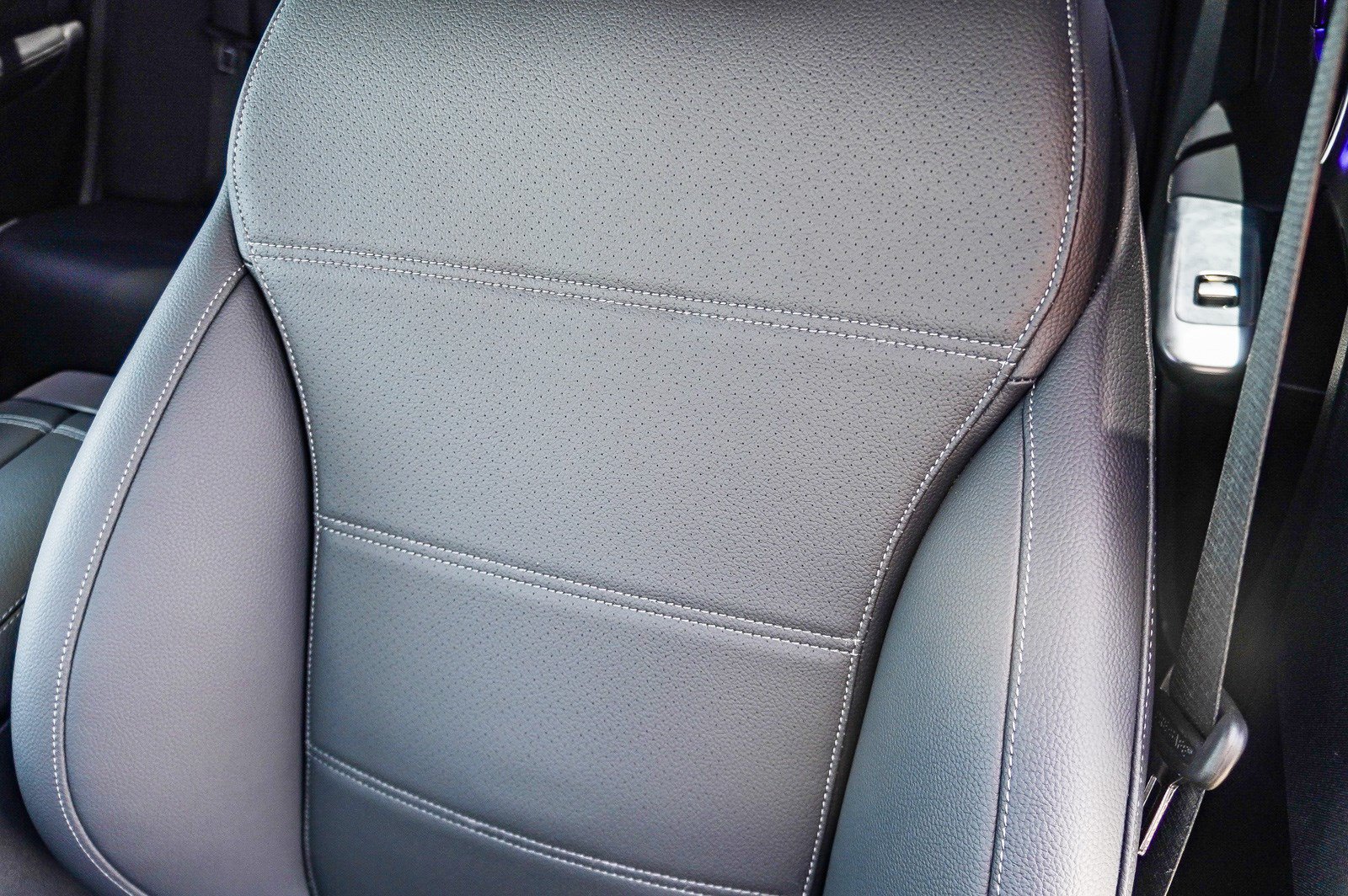 Used 2026 Mercedes-Benz C 300 Sedan image 30