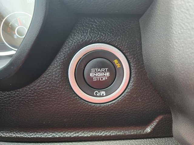 Used 2025 RAM 1500 Laramie image 37