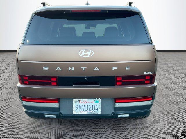 Used 2024 Hyundai Santa Fe Limited FWD image 6