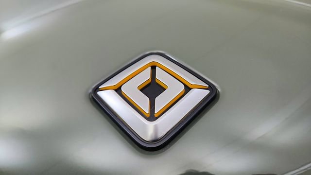 Used 2022 Rivian R1S Launch Edition image 16