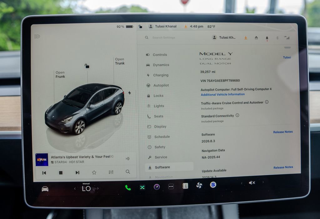 Used 2023 Tesla Model Y Long Range AWD/4WD image 9