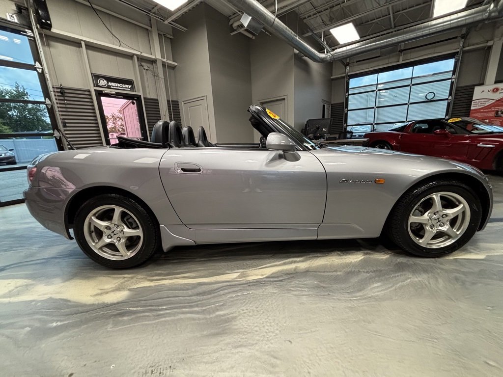 Used 2003 Honda S2000 image 25