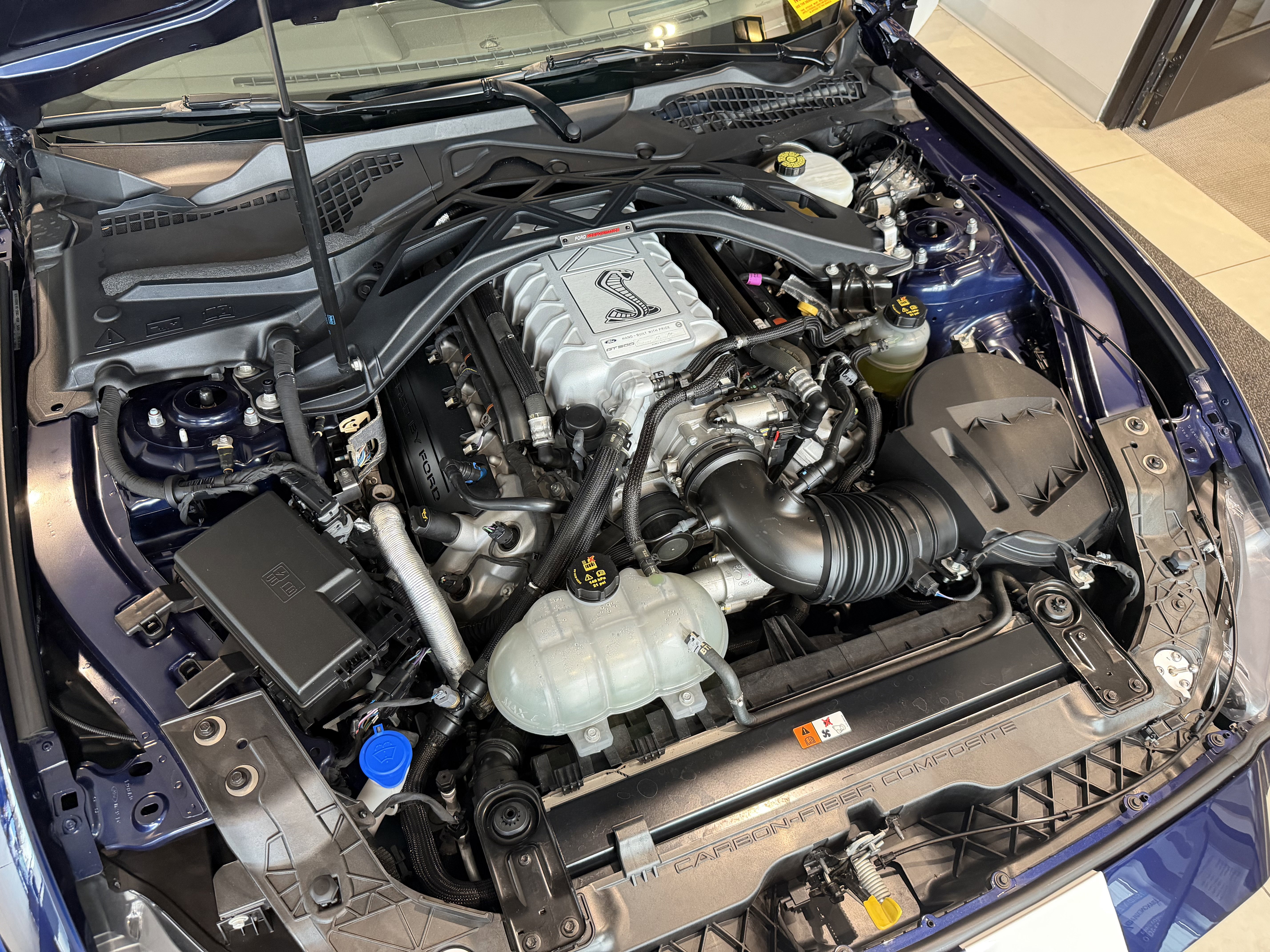 Used 2020 Ford Mustang Shelby GT500 w/ Carbon Fiber Track Pack image 24