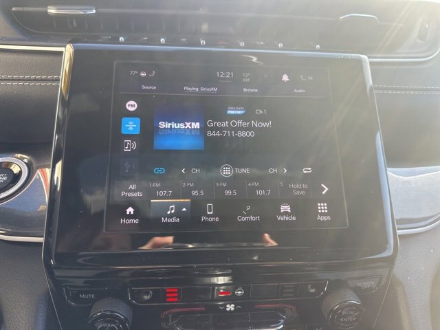 Used 2023 Jeep Grand Cherokee Altitude image 8