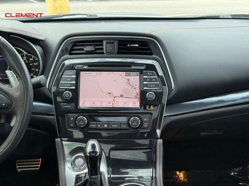 Used 2023 Nissan Maxima SR w/ Sport Mat Group image 17