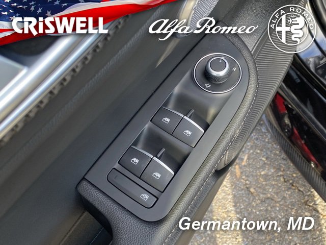 New 2024 Alfa Romeo Giulia Quadrifoglio w/ Active Assist Plus Package image 18
