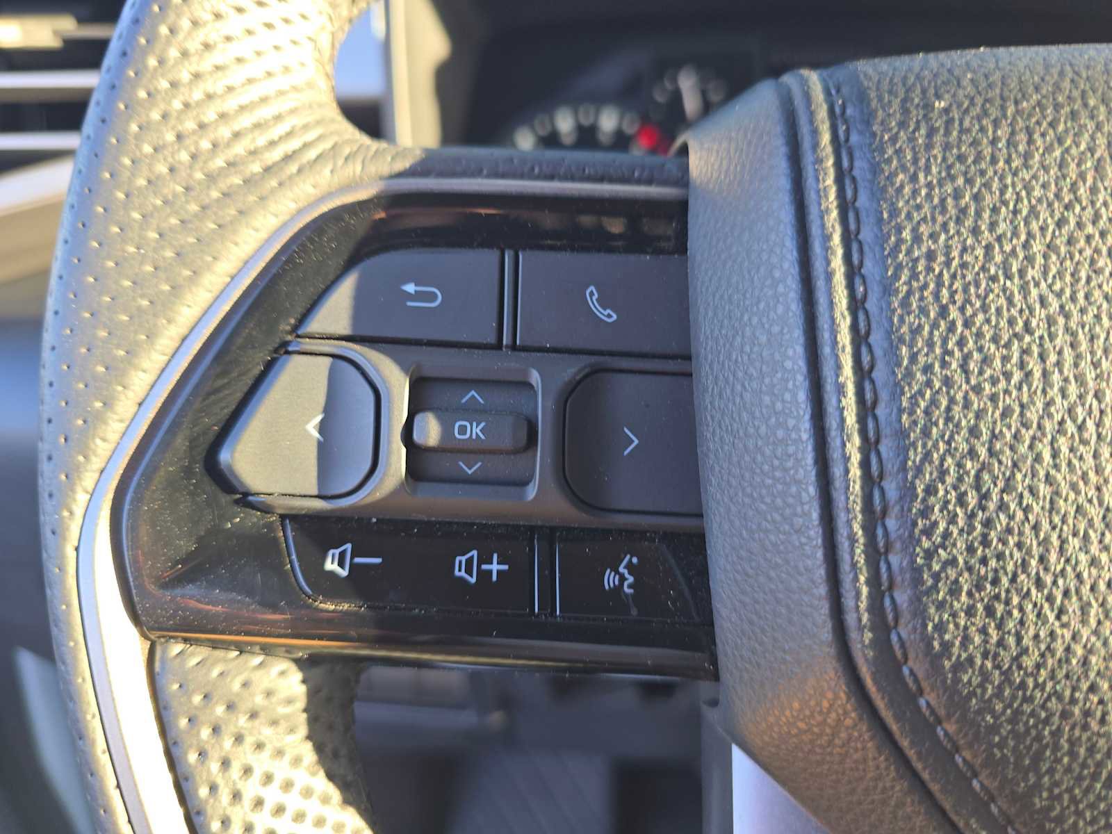 Used 2024 Toyota Tundra SR5 image 29