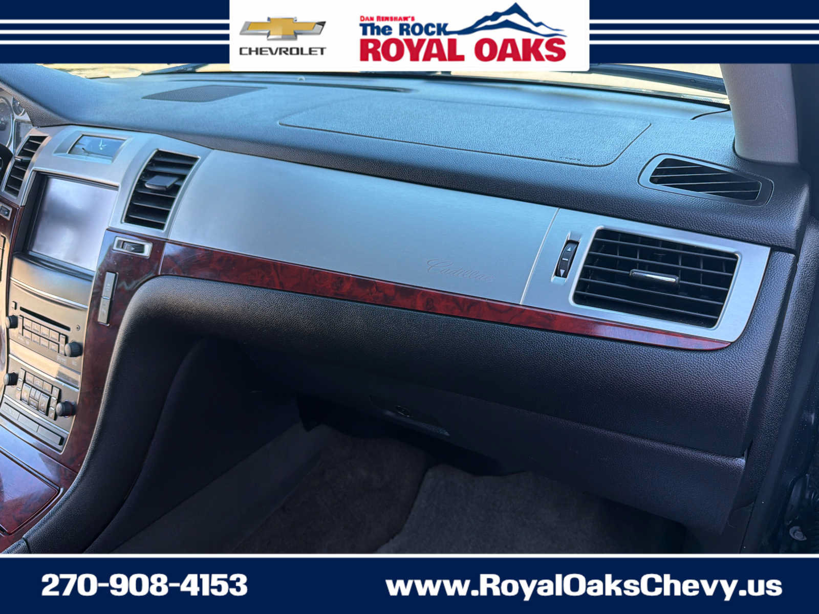 Used 2012 Cadillac Escalade Luxury AWD/4WD image 38