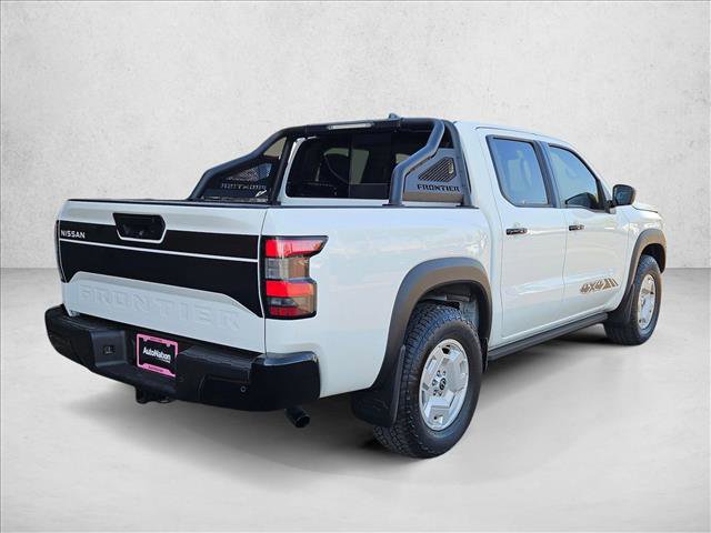 Certified 2024 Nissan Frontier SV w/ Hardbody Edition image 5