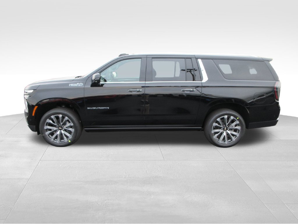 New 2027 Chevrolet Suburban High Country AWD/4WD image 3