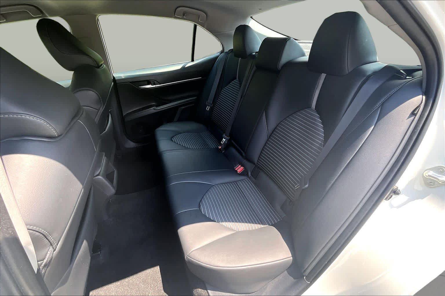 Used 2024 Toyota Camry SE FWD image 20
