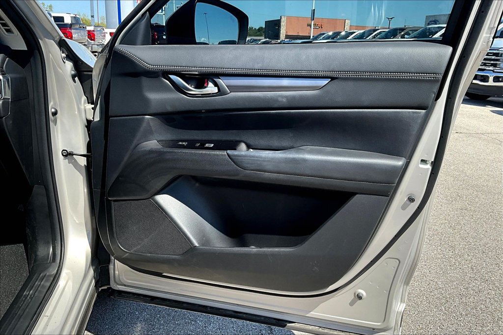 Used 2025 MAZDA CX-5 AWD 2.5 S w/ Select Package image 19